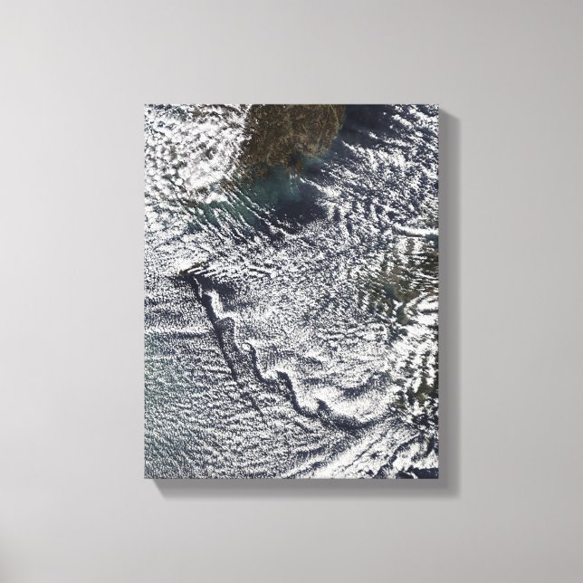 Cloud vortices off Cheju Do, Sydkorea 2 Canvastryck (Framsida)