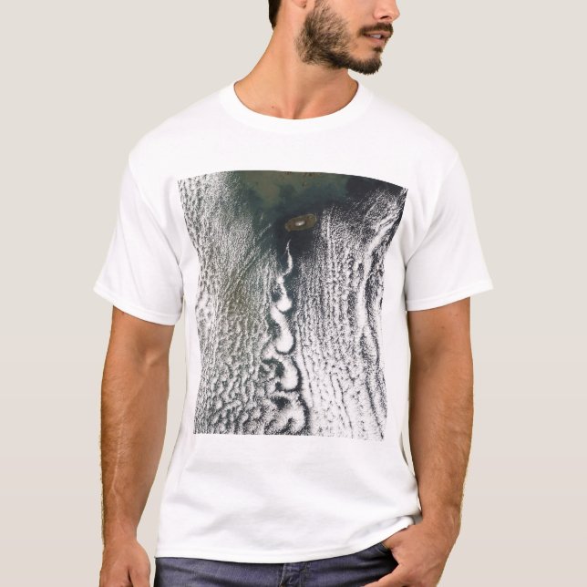 Cloud vortices off Cheju Do, Sydkorea T-shirt (Framsida)