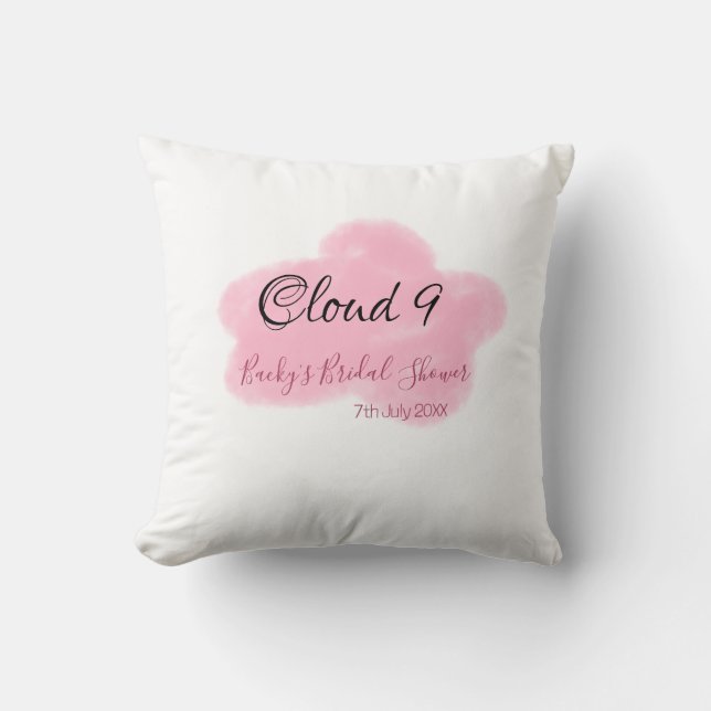 Clouds nine red pastel bridal shower namedate kudde (Framsida)