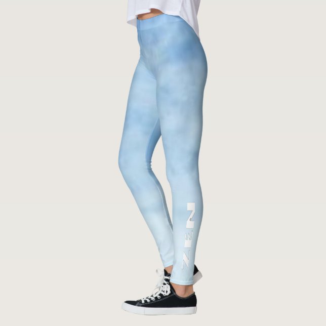 Clouds Zen white leggings (Vänster)