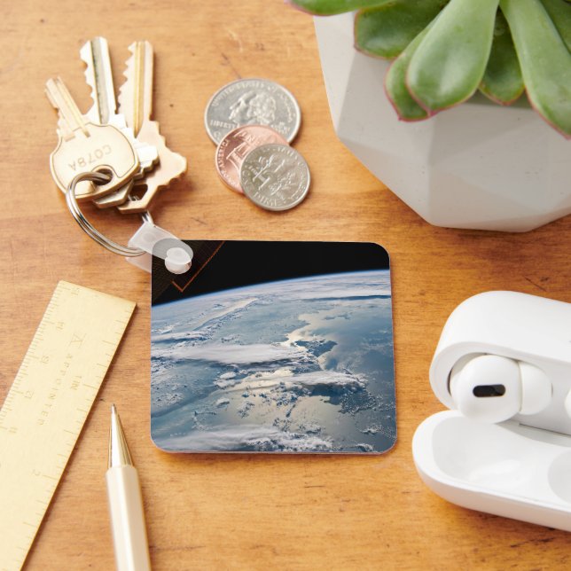 Cloudscapes Around Sumatra, Indonesien. Nyckelring (Skrivbord)