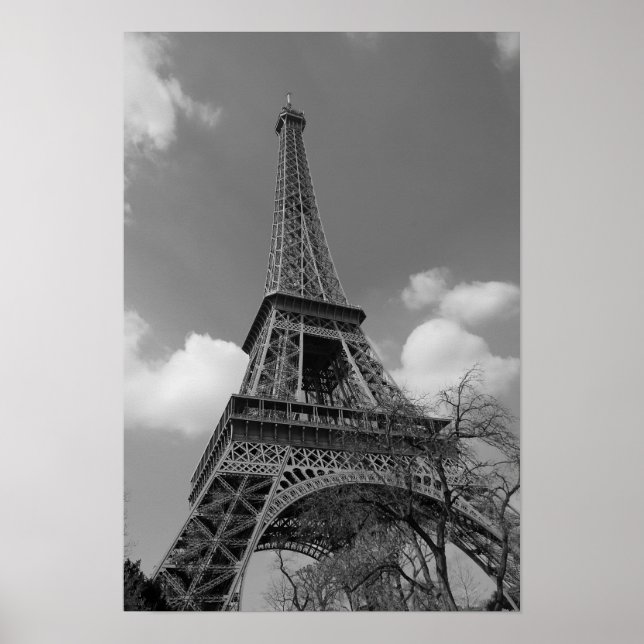 Cloudy Eiffel in Black and White, 2015 Poster (Framsidan)
