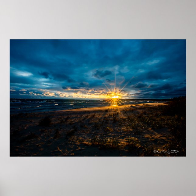 Cloudy Fall Sunrise över Hammond Bay Poster (Framsidan)