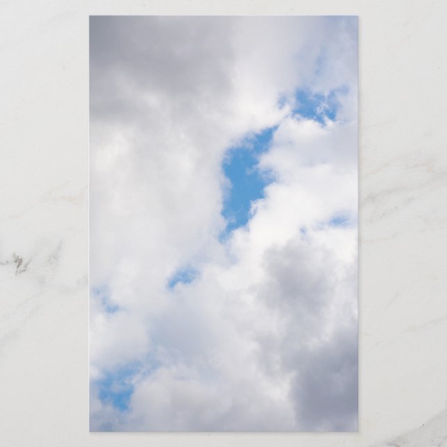 Cloudy himlar flygblad (Framsidan)