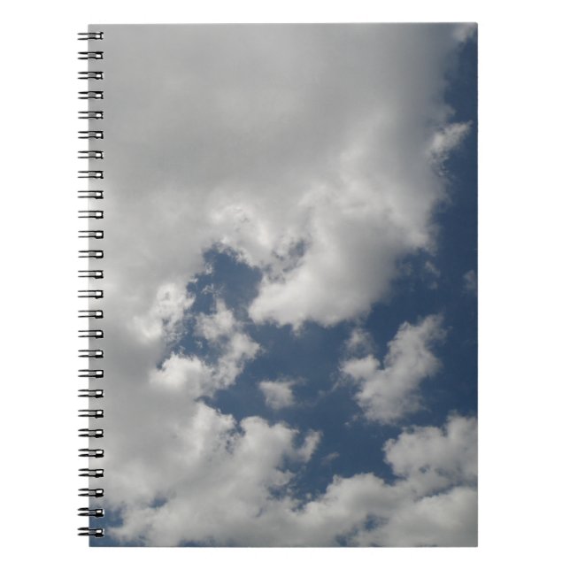 Cloudy Himlar Notebook Anteckningsbok Med Spiral (Framsidan)