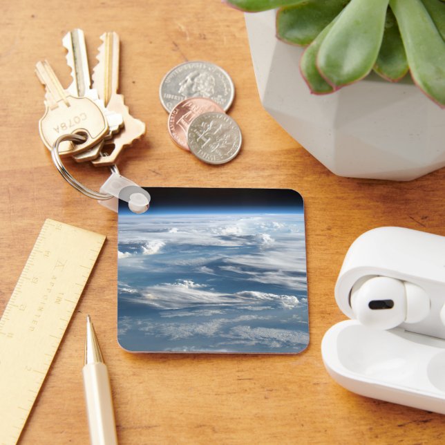 Cloudy Himlar over Sudan Nyckelring (Skrivbord)