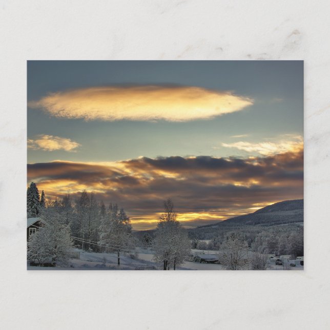 Cloudy Mothership Vykort (Framsida)