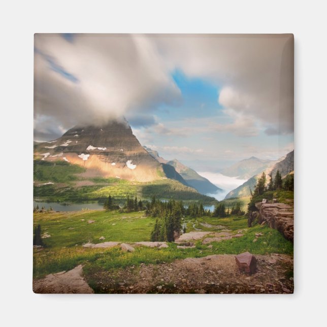 Cloudy Mountains | Alpområdet Sjö Magnet (Framsidan)