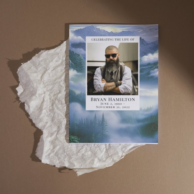 Cloudy Nature Watercolor Funeral Program (Skapare uppladdad)