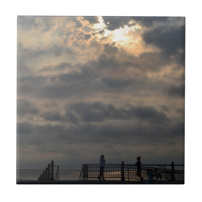 Cloudy Sunrise by Shirley Taylor Kakelplatta (Framsidan)
