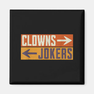 Clowner till höger jokrar till vänster rolig retro magnet