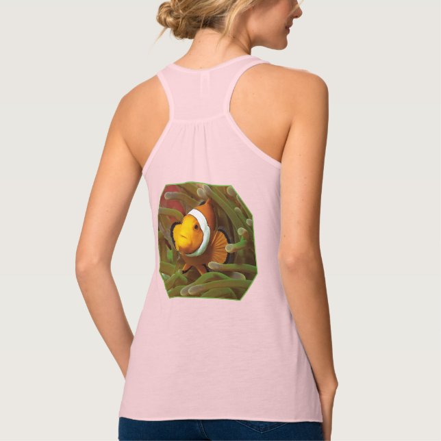 Clownfish in green anemone. Photographic Design |  Linne Med Racerback (Baksida)