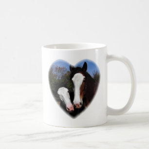 Clydesdales i hjärta kaffemugg