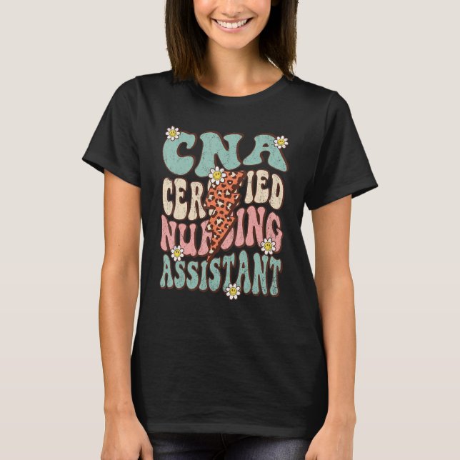 CNA Certified Nursing Assistant Retro Groovy Nursi T Shirt (Framsida)