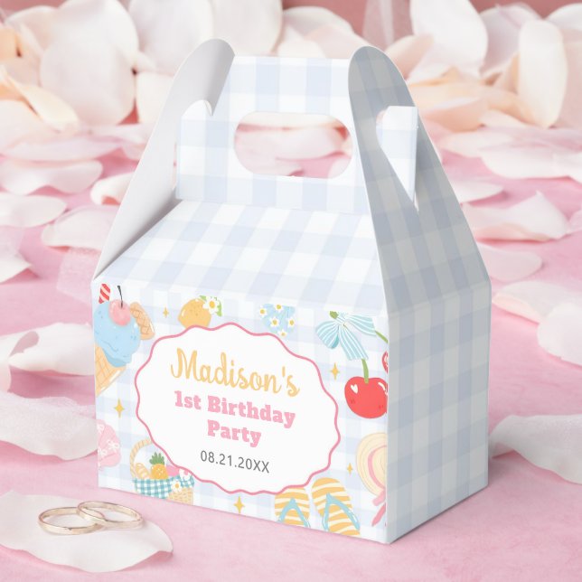 Coastal Beach Pastel Doodle Girls Birthday Presentaskar (Bröllop)