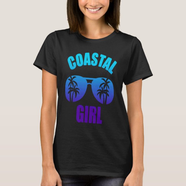 Coastal Girl Summer Vacation T Shirt (Framsida)