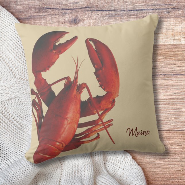 Coastal Lobster Beach House Dekorativ kudde (Maine Lobster throw pllow can be personalized. Perfect gift or dress up your beach house!)