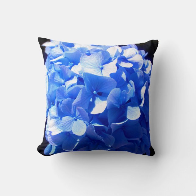 Cobalt blue floral elegant blue hydrangeas  kudde (Framsida)