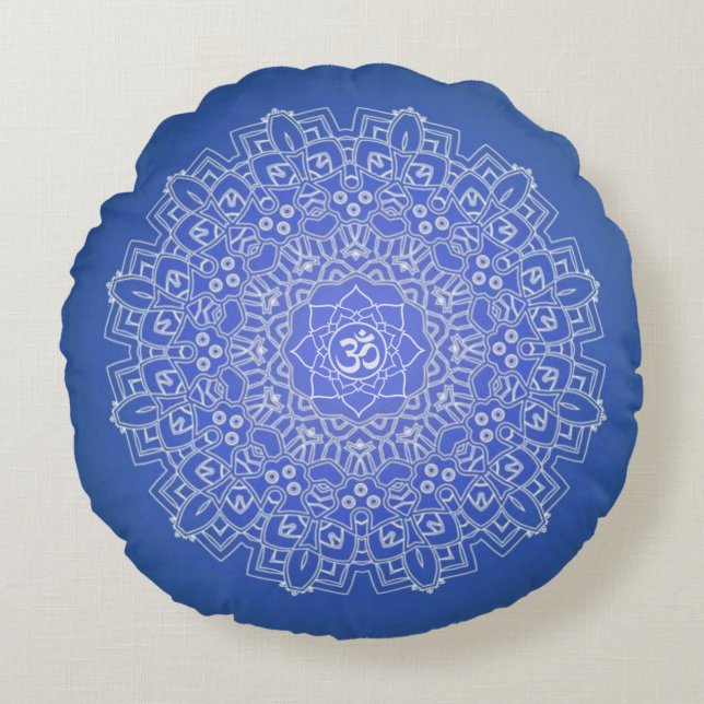 Cobalt Blue Om Mandala Meditation Round Pillow Rund Kudde (Framsidan)