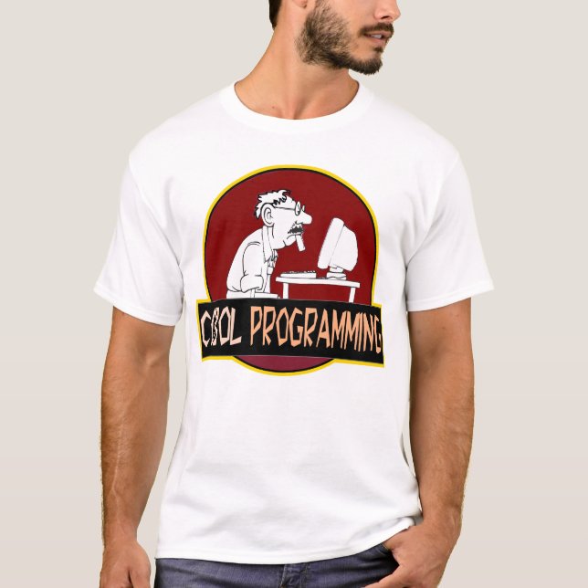 COBOL-programmerare - gammal skolans kodningslegen T Shirt (Framsida)