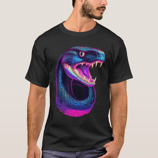 Cobra Snake in Vaporwave Aesthetic Stil T Shirt (Framsida)
