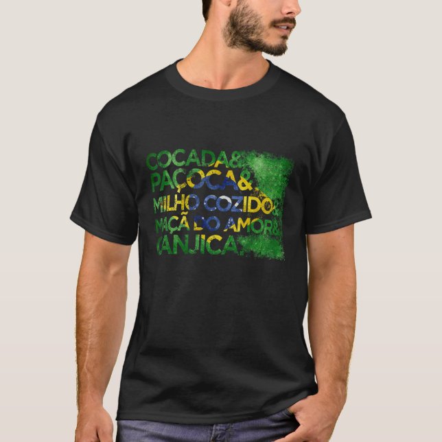 Cocada Paçoca Milho Cozido Maçã do Amor & Canjica  T Shirt (Framsida)