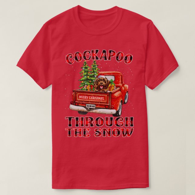 Cockapoo genom Lastbil Play Re vid jul i Snö T Shirt (Design framsida)