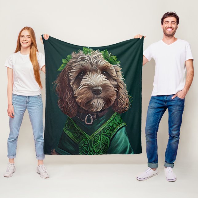 Cockapoo Hund i St. Patrick Dress Fleecefilt (På plats)