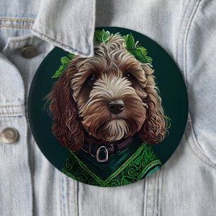Cockapoo Hund i St. Patrick Dress Knapp