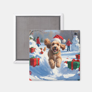Cockapoo springer i snö med julhatt magnet