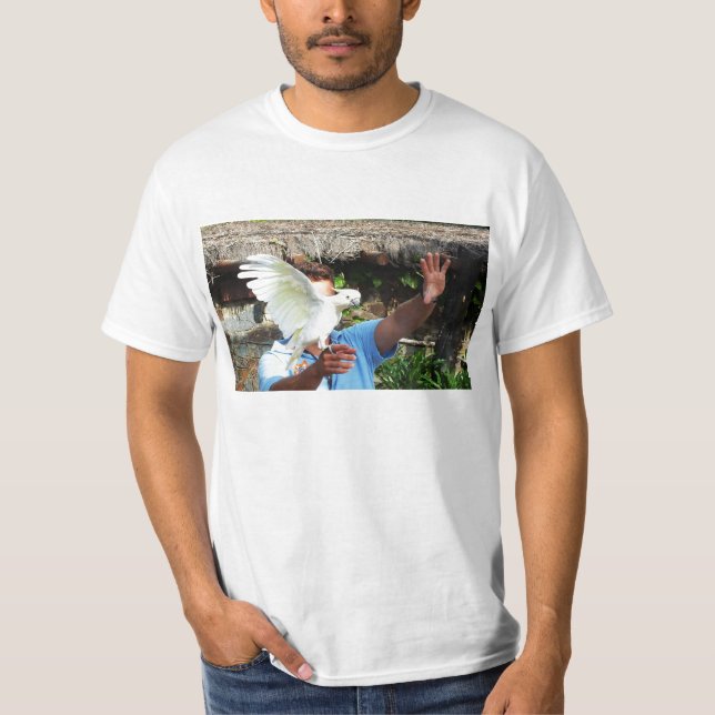 Cockatoo som visar vinge tee (Framsida)