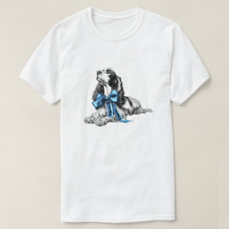Cocker Spaniel Hund med Blå Slinga Handritad Skiss T Shirt