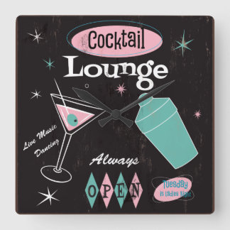 Cocktailbarväggen tar tid på fyrkantig klocka