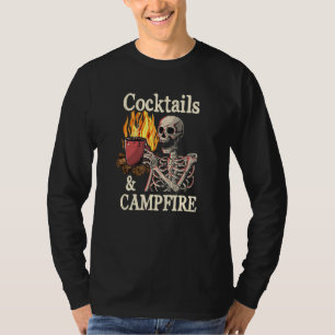 Cocktails & Campfire Vintage Camping Skull, sommar T Shirt