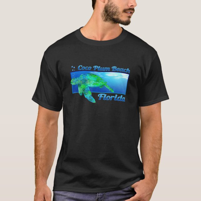 Coco Plum Beach Florida Swimming Sea Turtle T Shirt (Framsida)