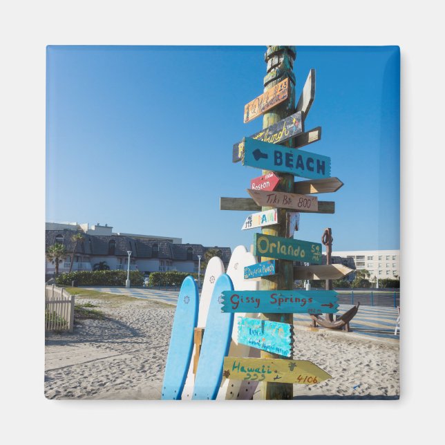 Cocoa Beach Tiki Totem Magnet (Framsidan)