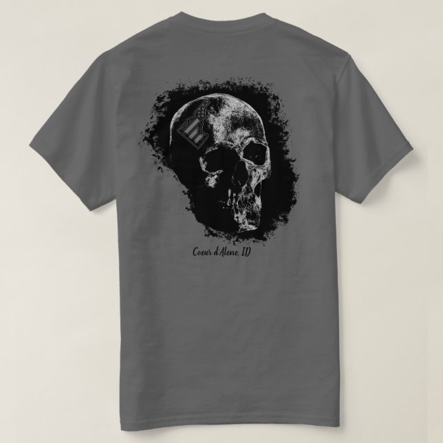 COEUR D'ALENE - PATRIOT - SKULL AV IDAHO T SHIRT (Design baksida)