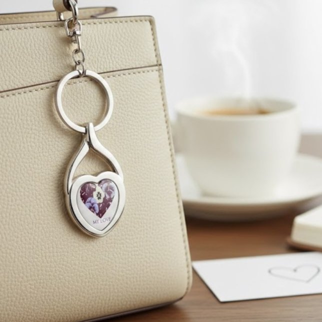 Cœur de Violettes | Édition "MY LOVE" Twisted Heart Silverfärgad Nyckelring (Skapare uppladdad)