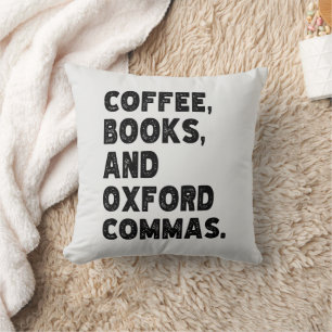 Coffee Bokar och Oxford Commas Coola Lacher Funny Kudde