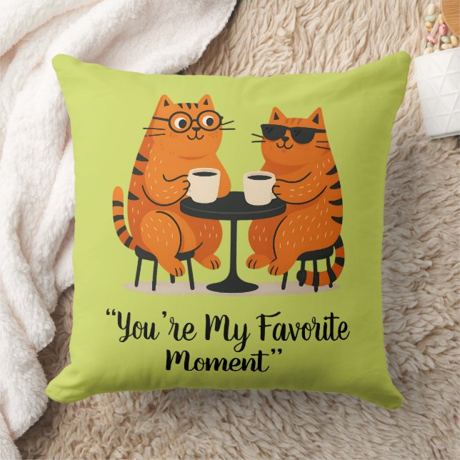 Coffee Date Cat Couple Throw Pillow Kudde (Filt)