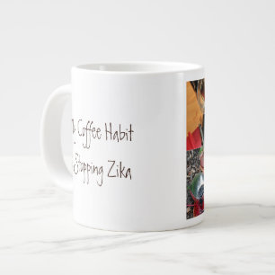 Coffee Habit stoppar Zika av RoseWrites Jumbo Mugg