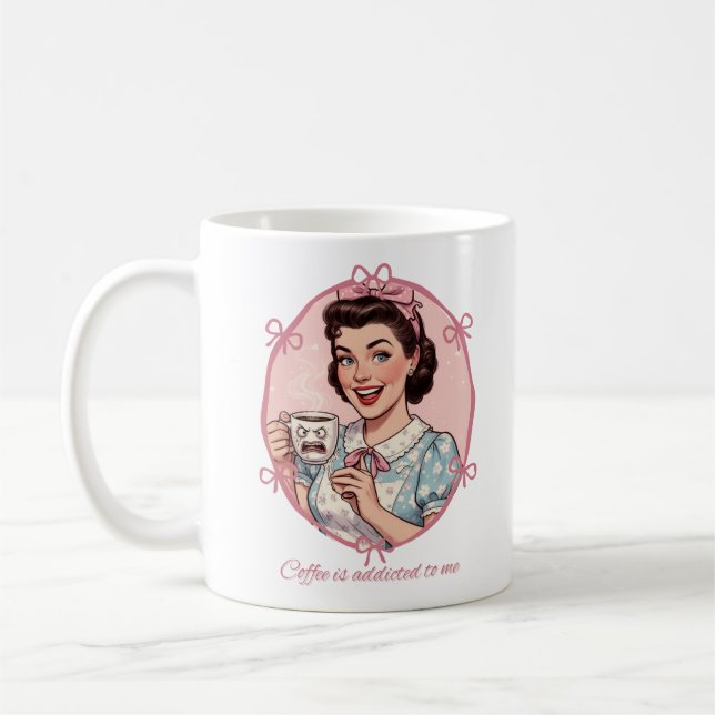 Coffee Is Addicted to Me Girly Housewife Illustrat Kaffemugg (Vänster)