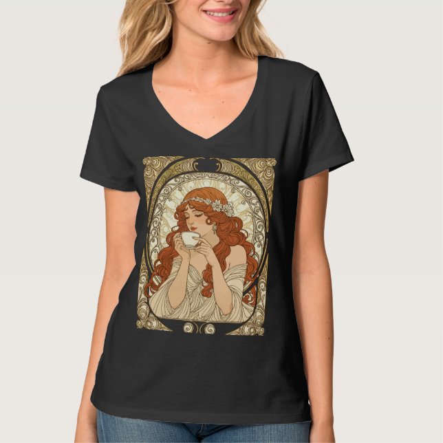Coffee Lover in the Style of Mucha Art Nouveau T Shirt (Framsida)