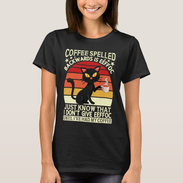 Coffee spelled backwards is eeffoc drinker Barista T Shirt (Framsida)