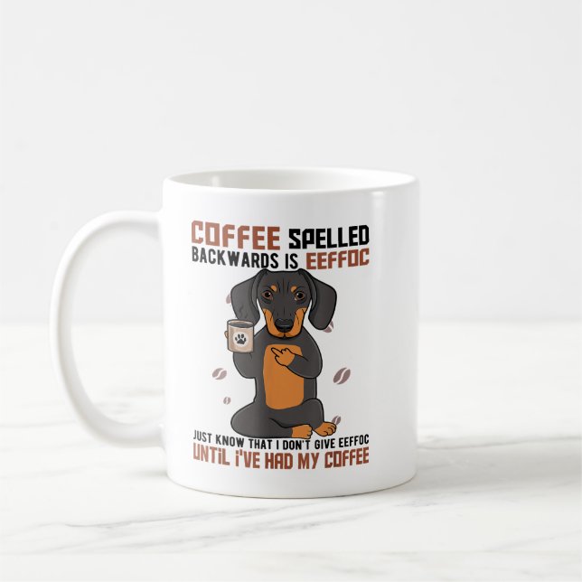 COFFEE Spelling Backwards är EEFFOC Dachshund Drin Kaffemugg (Vänster)