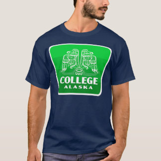 College Alaska Retro Bird Badge Grönt T Shirt