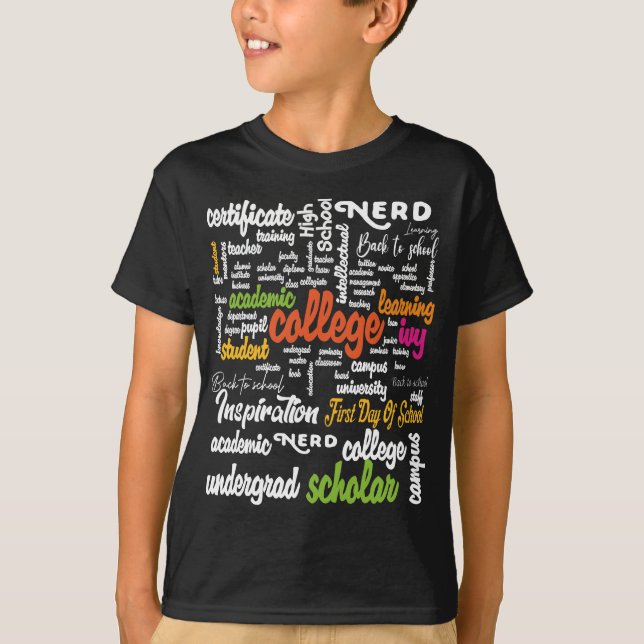 College Education Ord Cloud mönster T Shirt (Framsida)