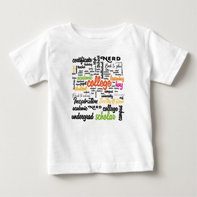 College Education Ord Cloud mönster T Shirt (Framsida)