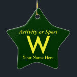 College eller High School Varsity Brev Keepsaké Julgransprydnad Keramik<br><div class="desc">Klicka på "anpassa" om du vill anpassa presenten med din egen bakgrund och egna teckensnittsscheman i färg.</div>