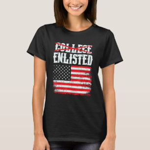 College Enförtecknade Soldier U S Flagga T Shirt